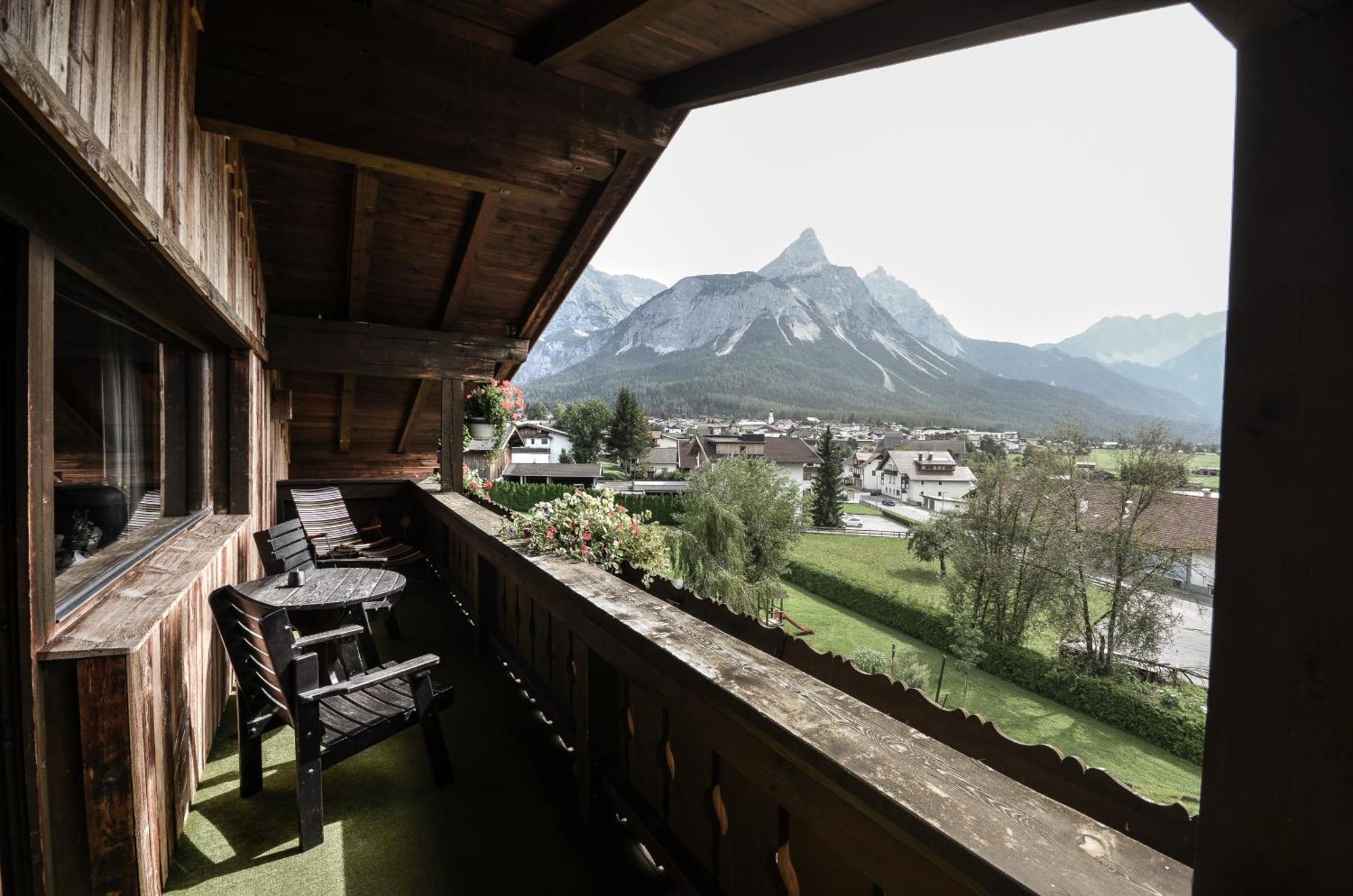 Hotel Ehrwalderhof Eksteriør bilde
